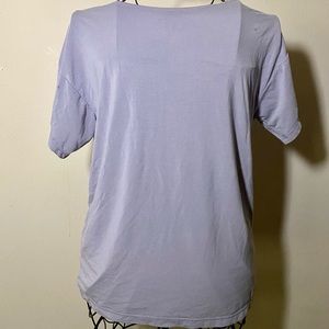 Fabletics Wide Neck Lavendar Women’s Tee XS